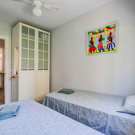Apartamento Renovado, Tu Escapada De Vacaciones Ideal Фуэнхирола Экстерьер фото